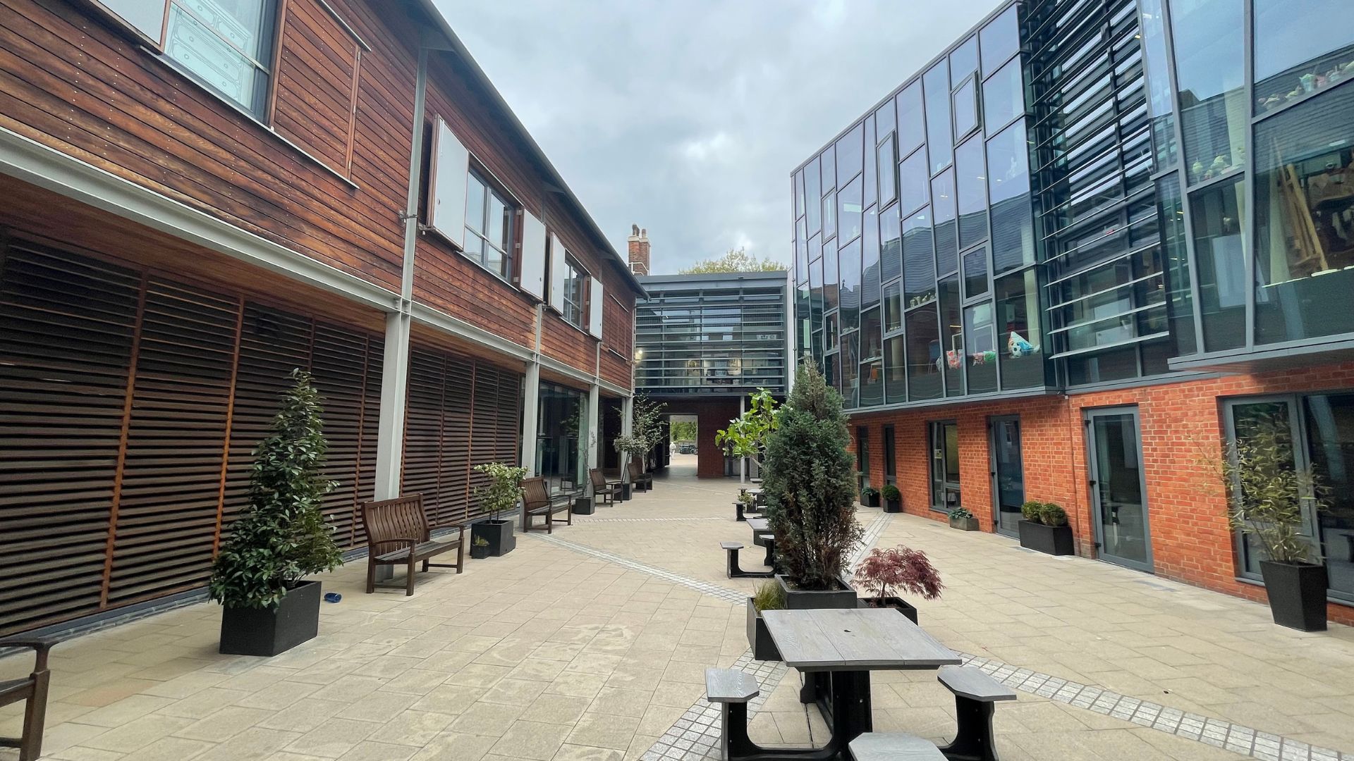 Emmanuel Dacre Update June 2022 Glass And Timber Courtyard