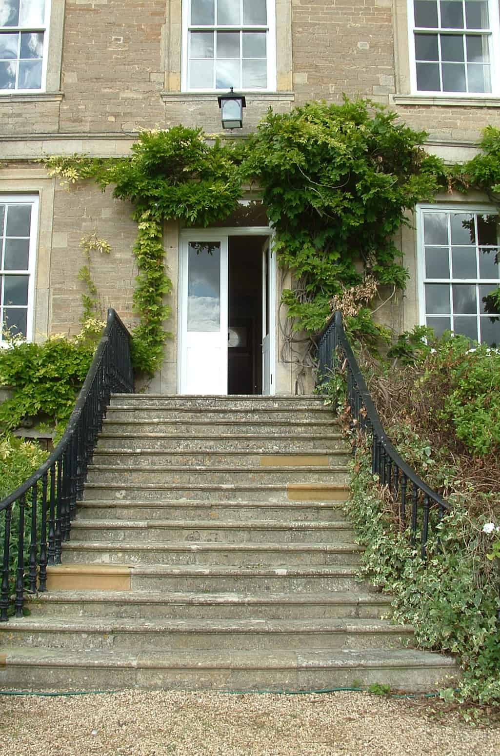 MNP Cobthorne House